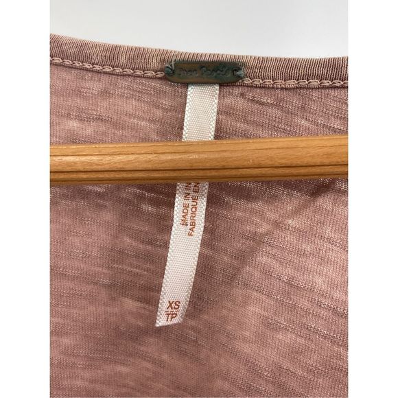 Free People Top Crop Women XS Pink Mauve Embroidered V Neck Bohemian Flutter - Picture 3 of 13